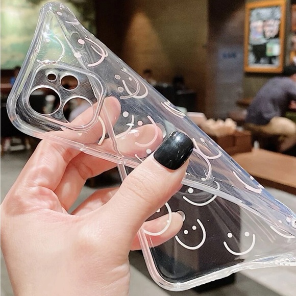 ⚠️Clearance🫧iPhone 13/Pro/Pro Max Smiley Face Phone Case - Picture 4 of 4